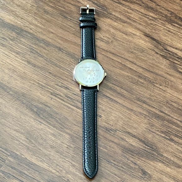 Stainless steel back watches in genuine leather - Picture 3 of 6